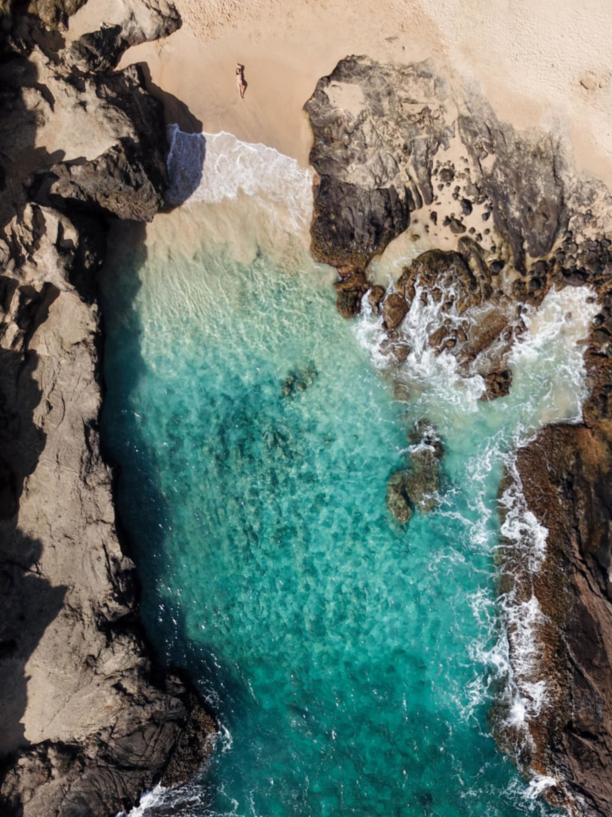 One Week in Oahu, Hawaii curated by Merissa Bradford