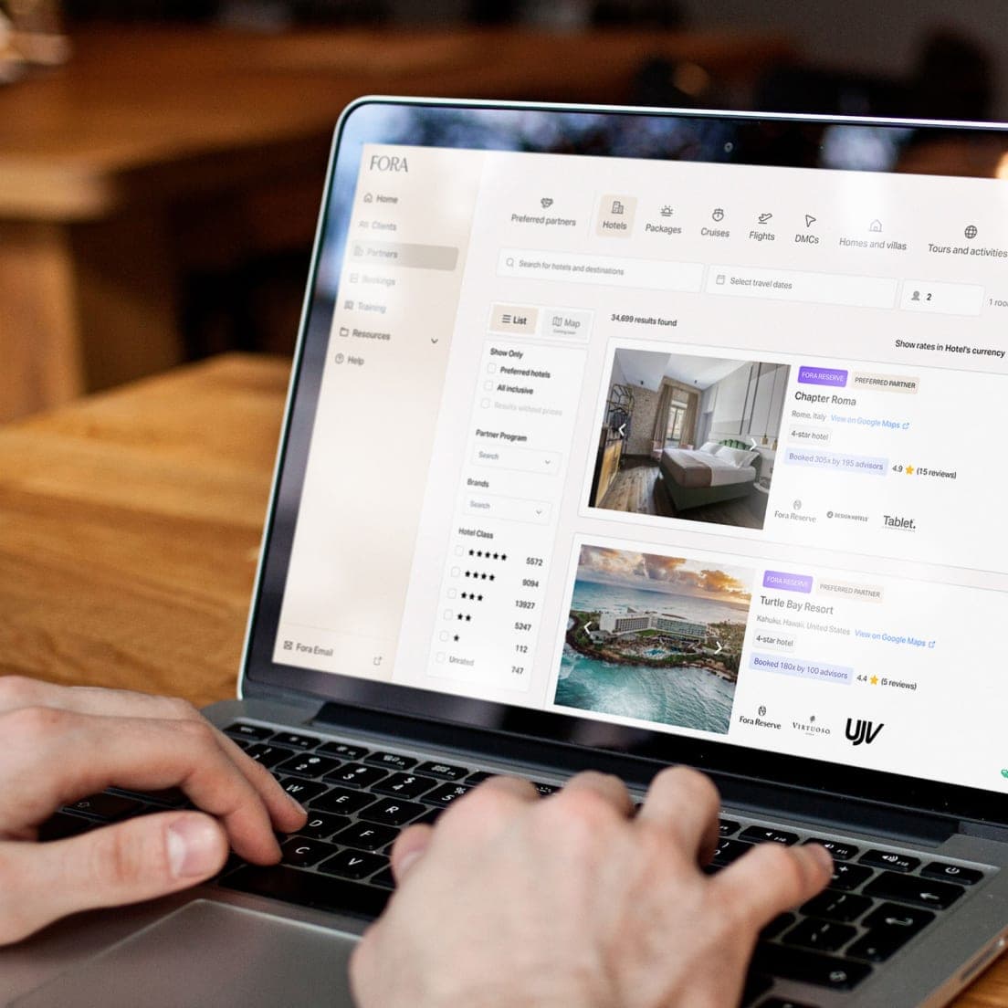 Fora - Unified Booking