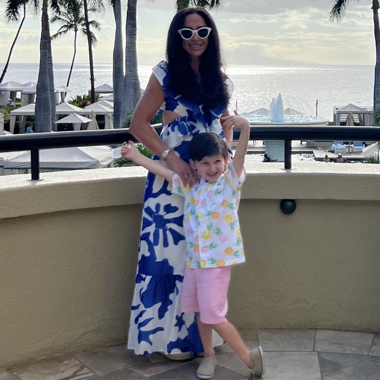 Advisor - Cara Caine