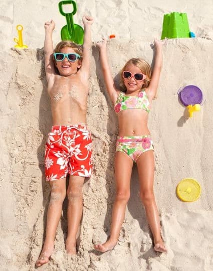 Kids enjoying at Pompano Beach.