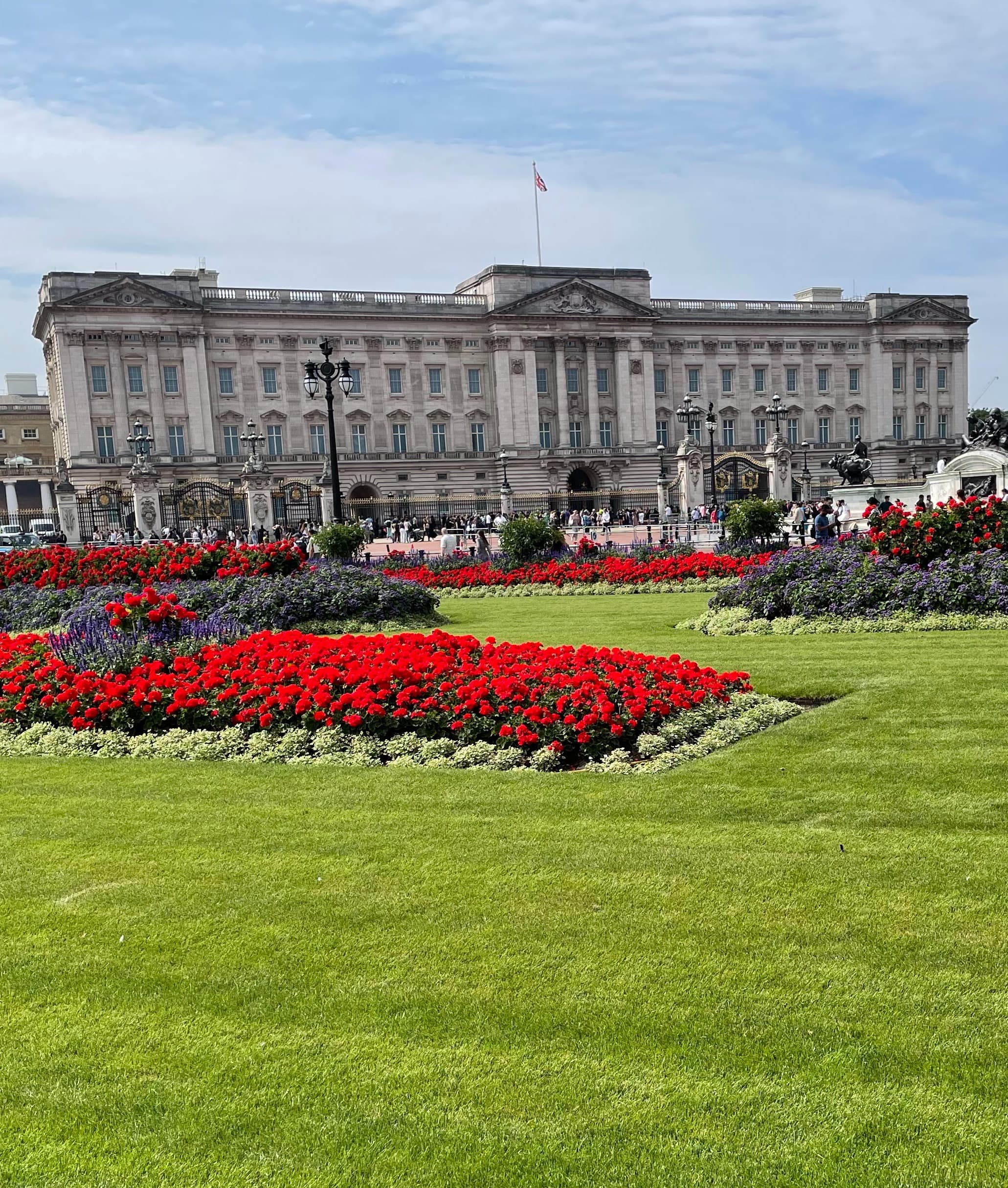 Buckingham Palace is the royal residence in London.