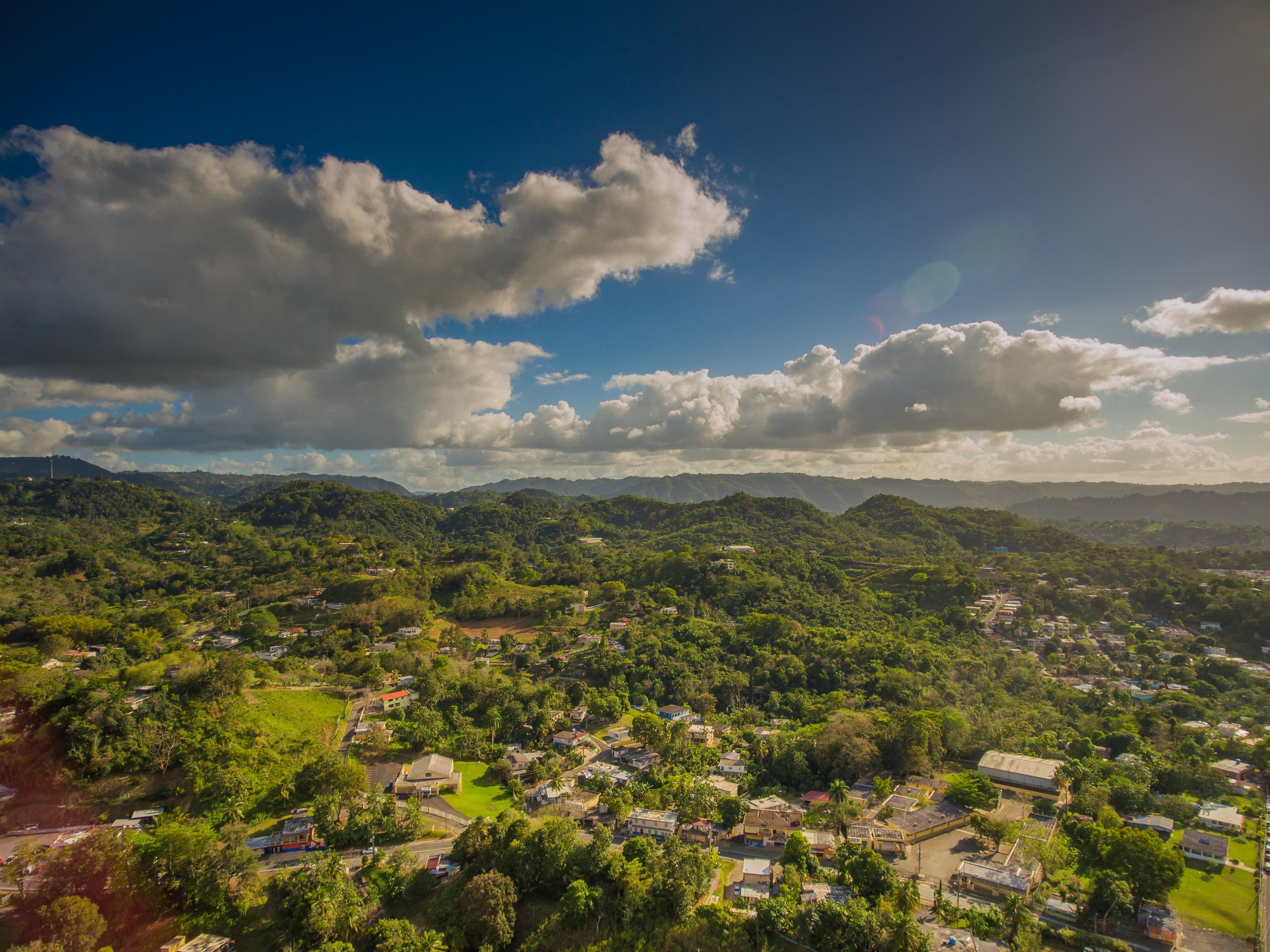 expansive green valley to explore during 3 days in puerto rico
