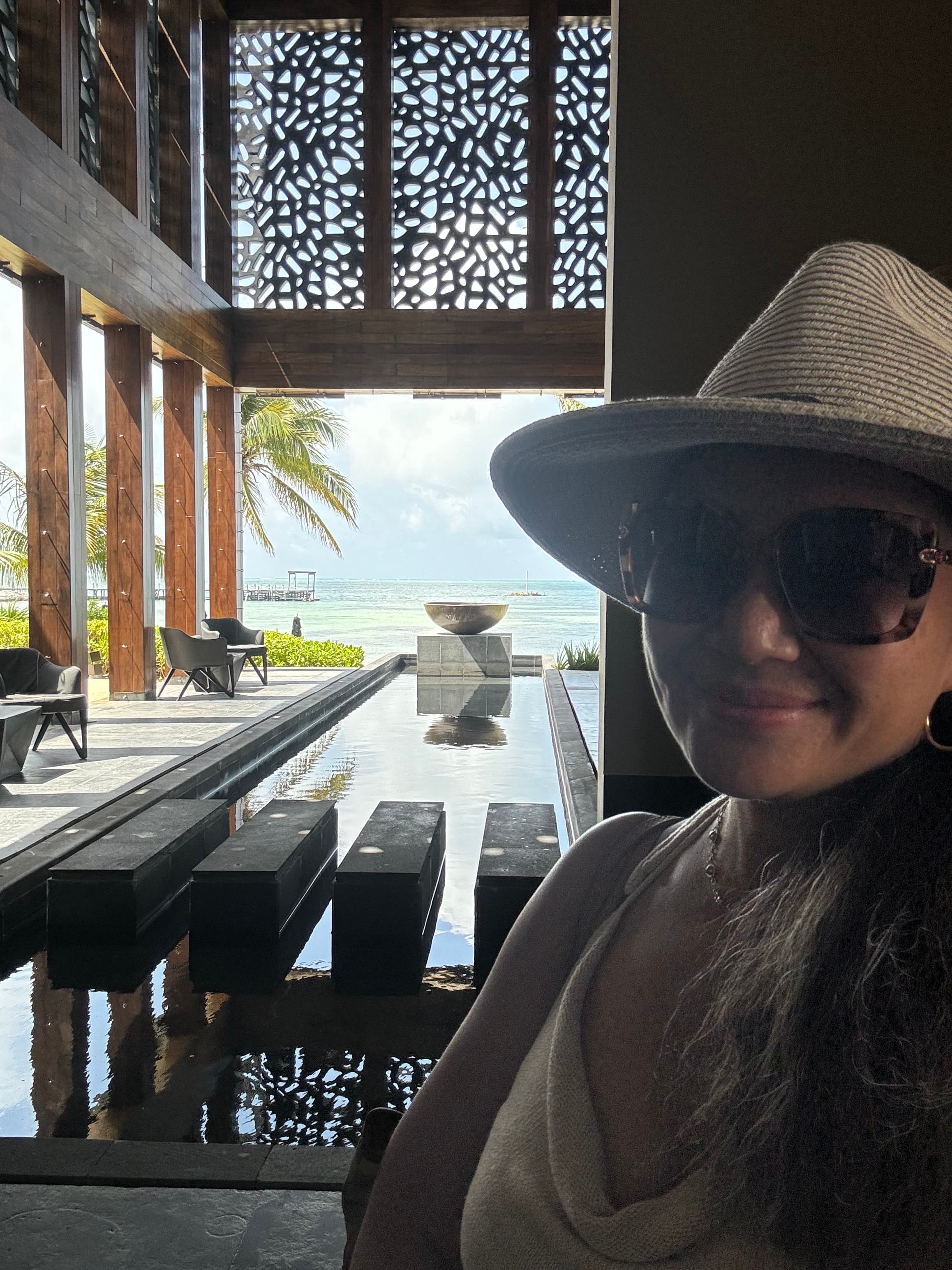 Advisor - April Obert