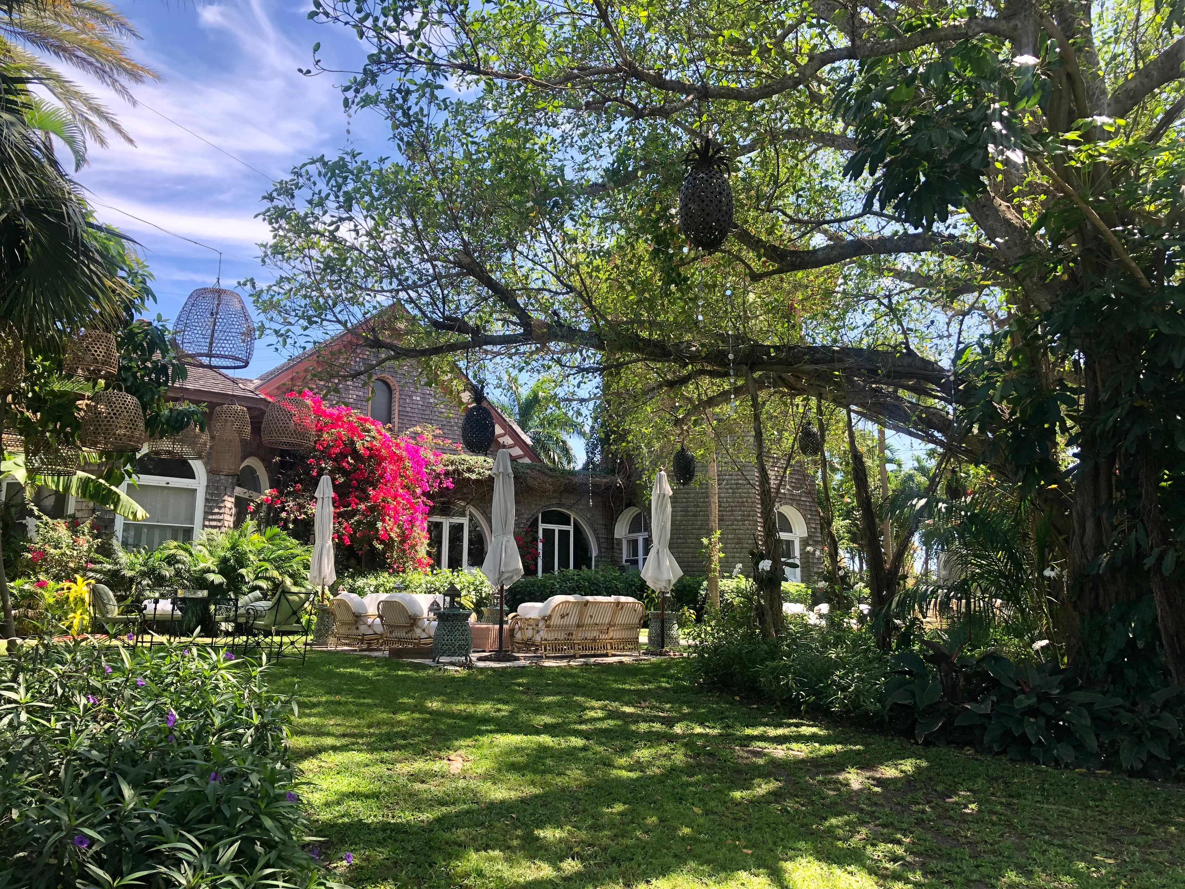 A picture beautiful home in Palm Beach