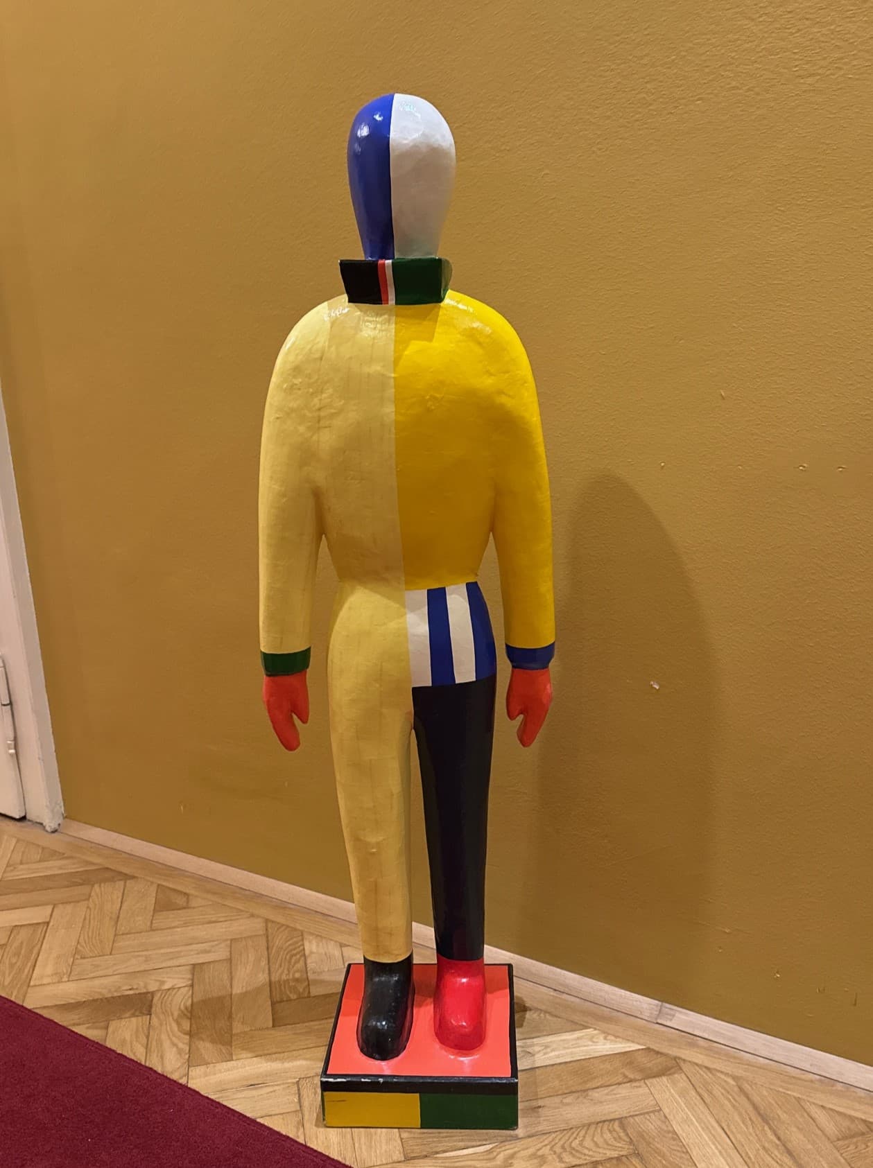 An art staue in a hallway