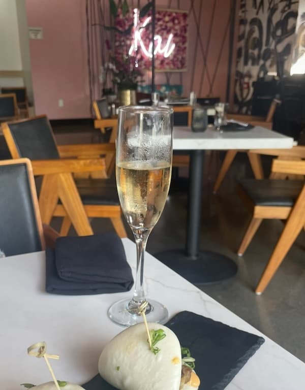 Bubbles and Bao Buns at Kai - Michelle Roe