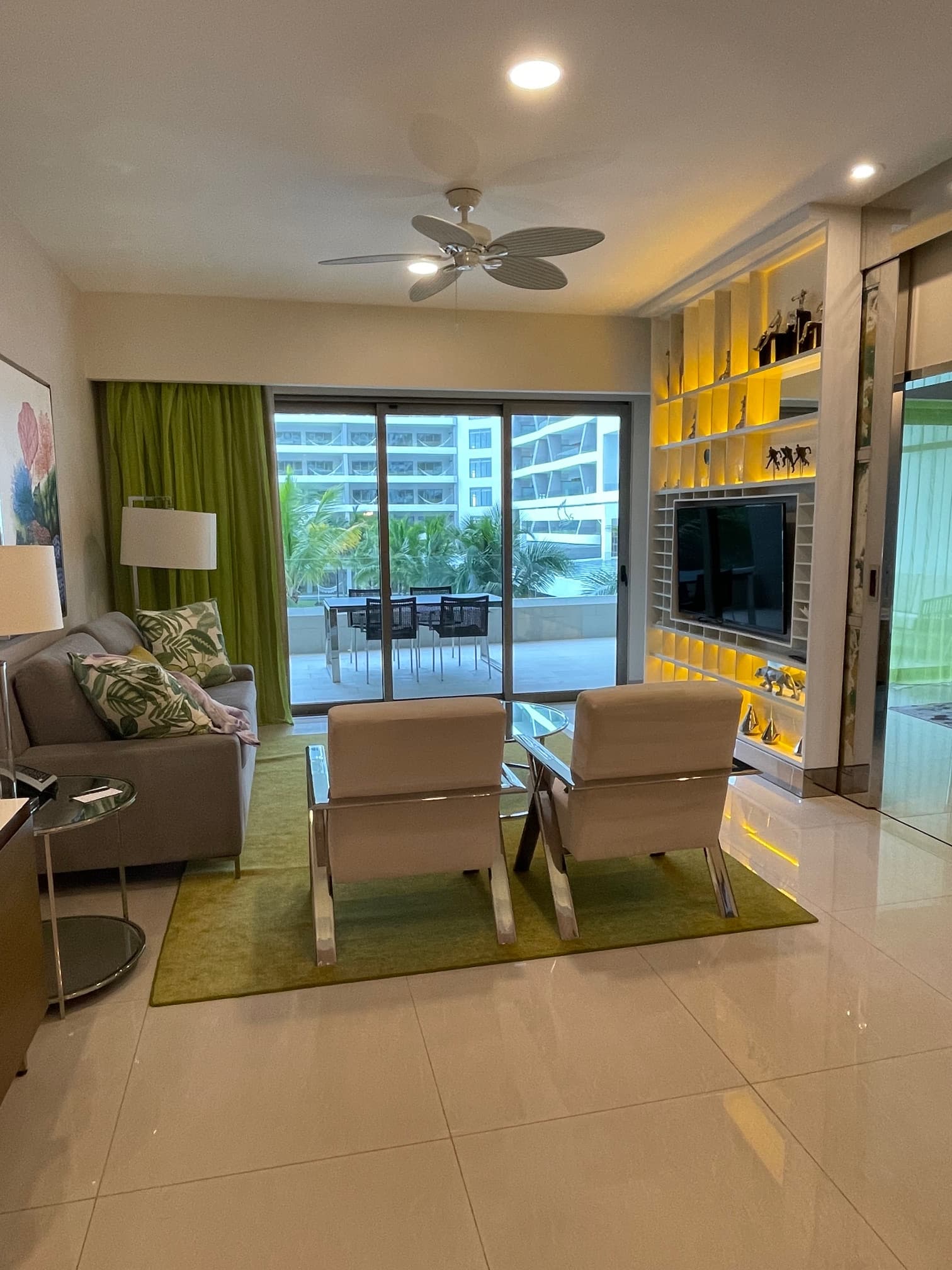 1- Bedroom Suite-living room - Marina Efros