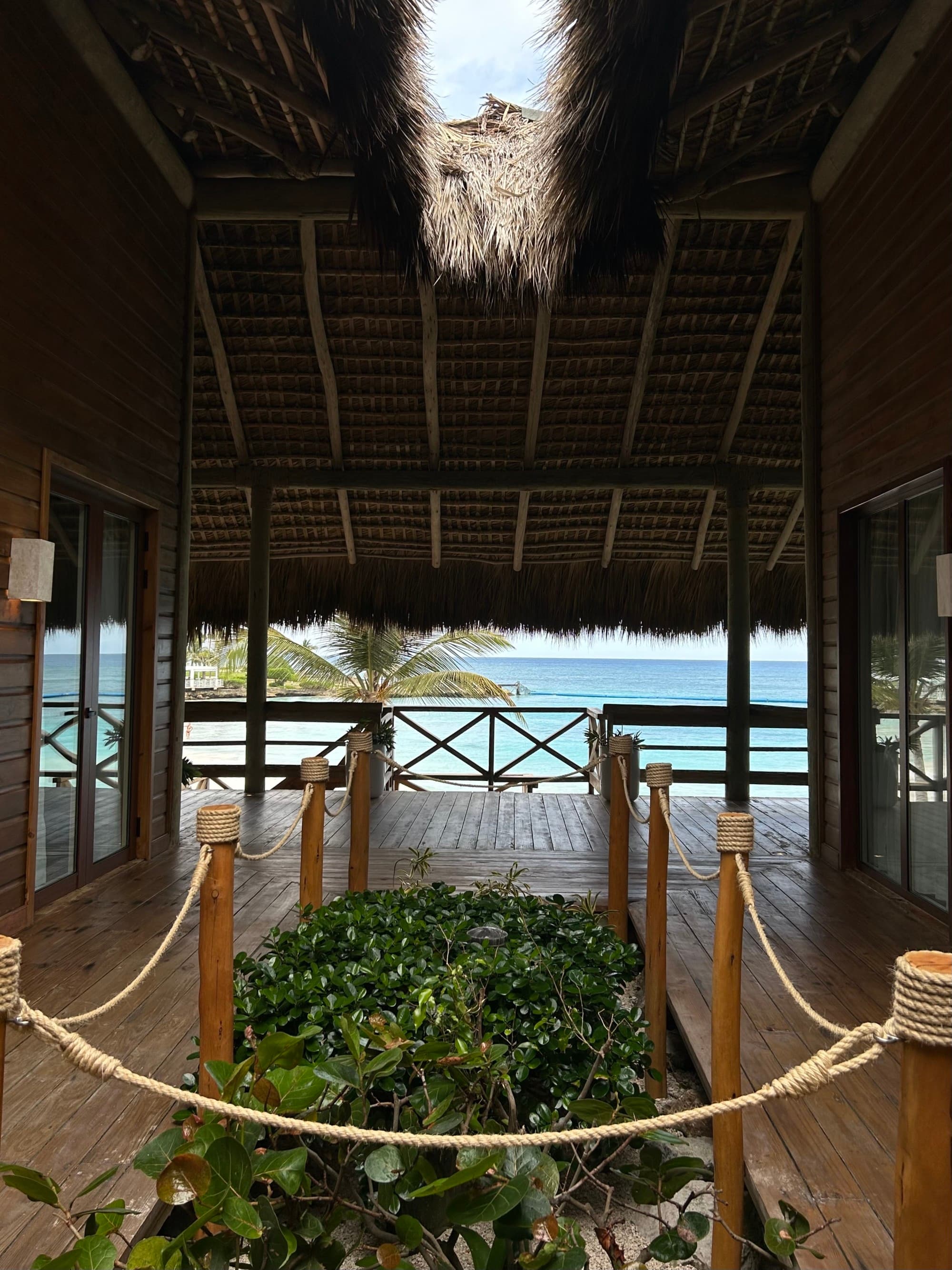 2 Bed Bungalow Entry - Varvara Sinichkina