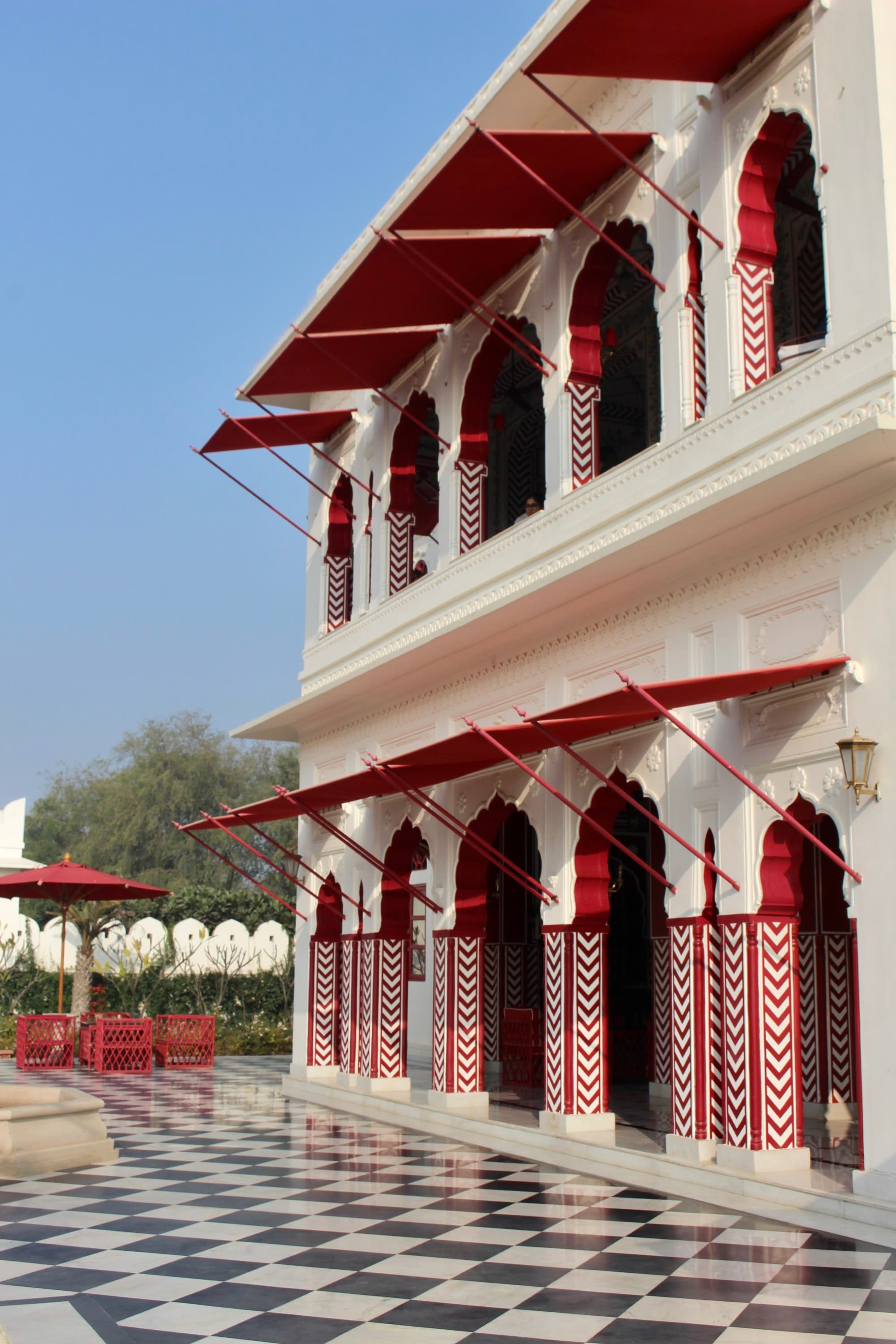 Villa Palladio Facade - Lexi Del Toro