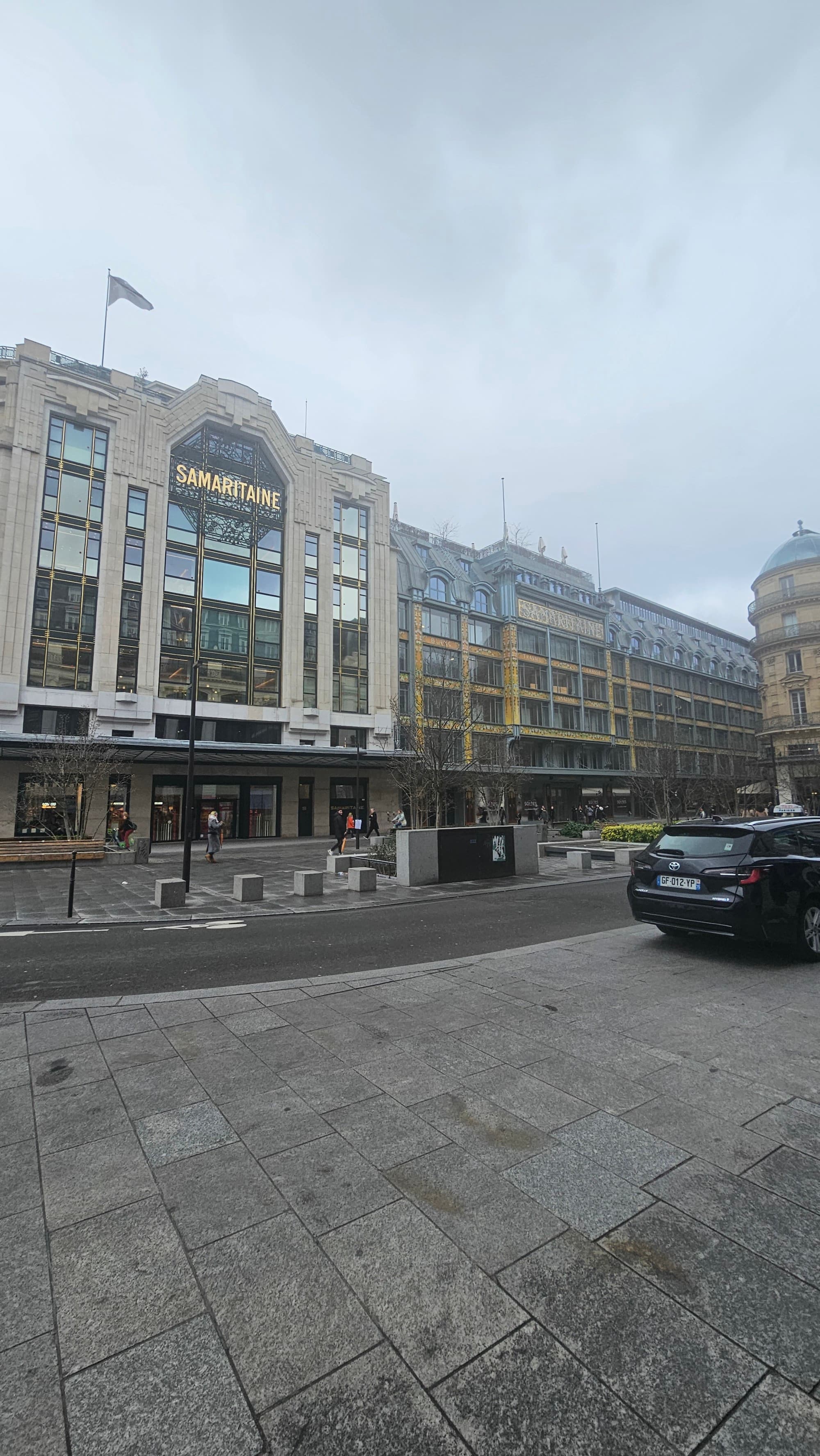 The exterior of the Samaritaine department store as seen from the street in one of the best shopping areas in Paris.