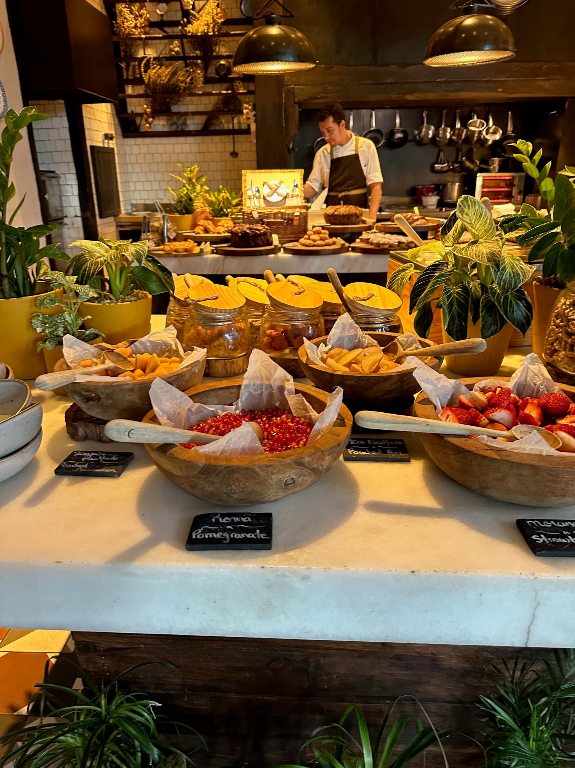 Breakfast Six Senses - Kristyne Wada