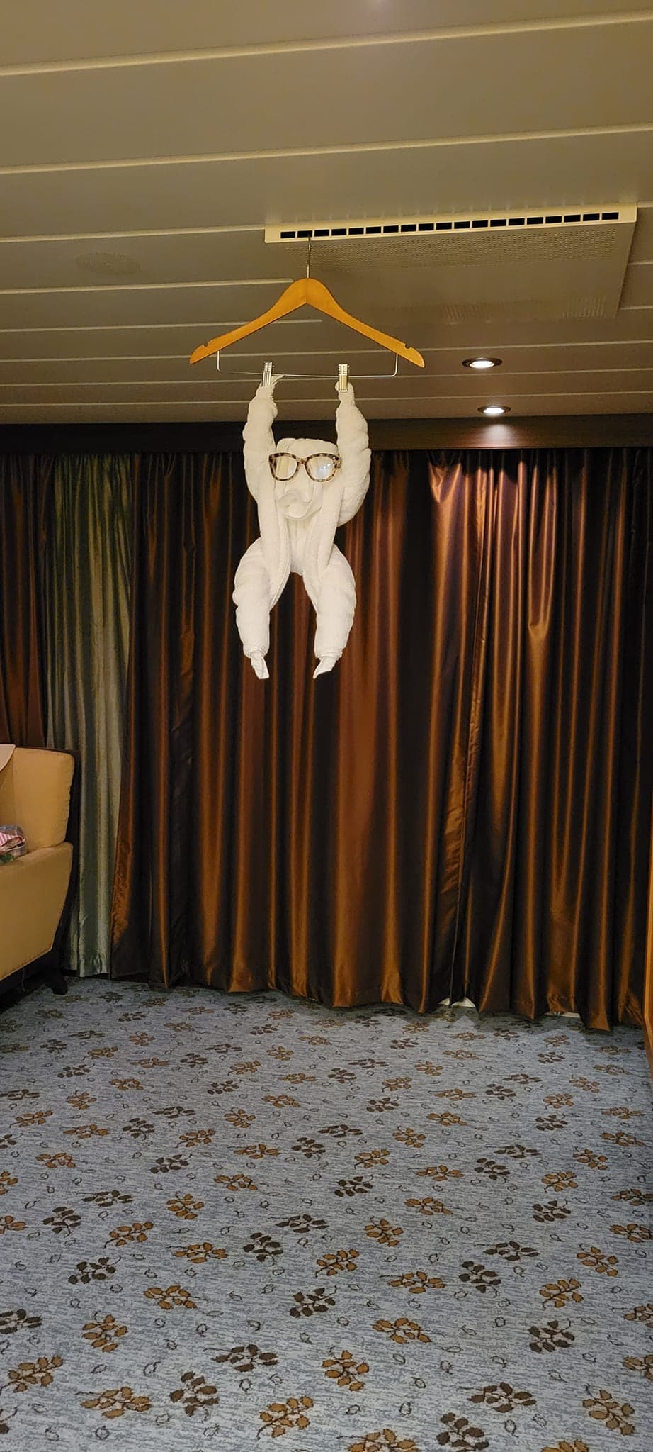 friends theme turkey towel