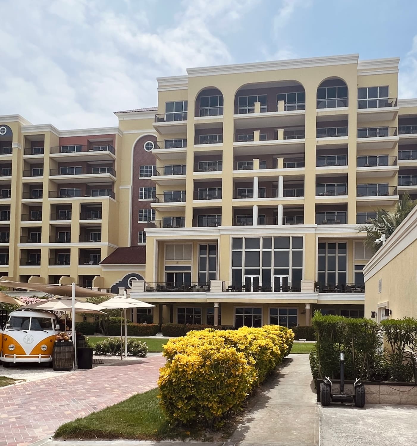 Exterior of the front of the Ritz Carlton, Aruba hotel