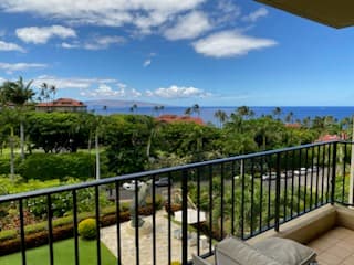 Guest Room Lanai - Celestial Romero