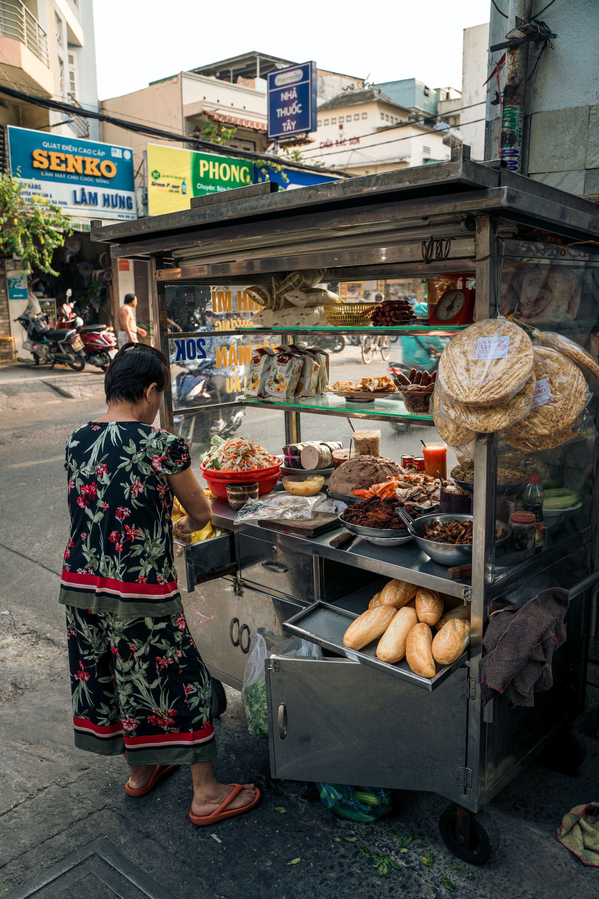Banh Cuon street stand
