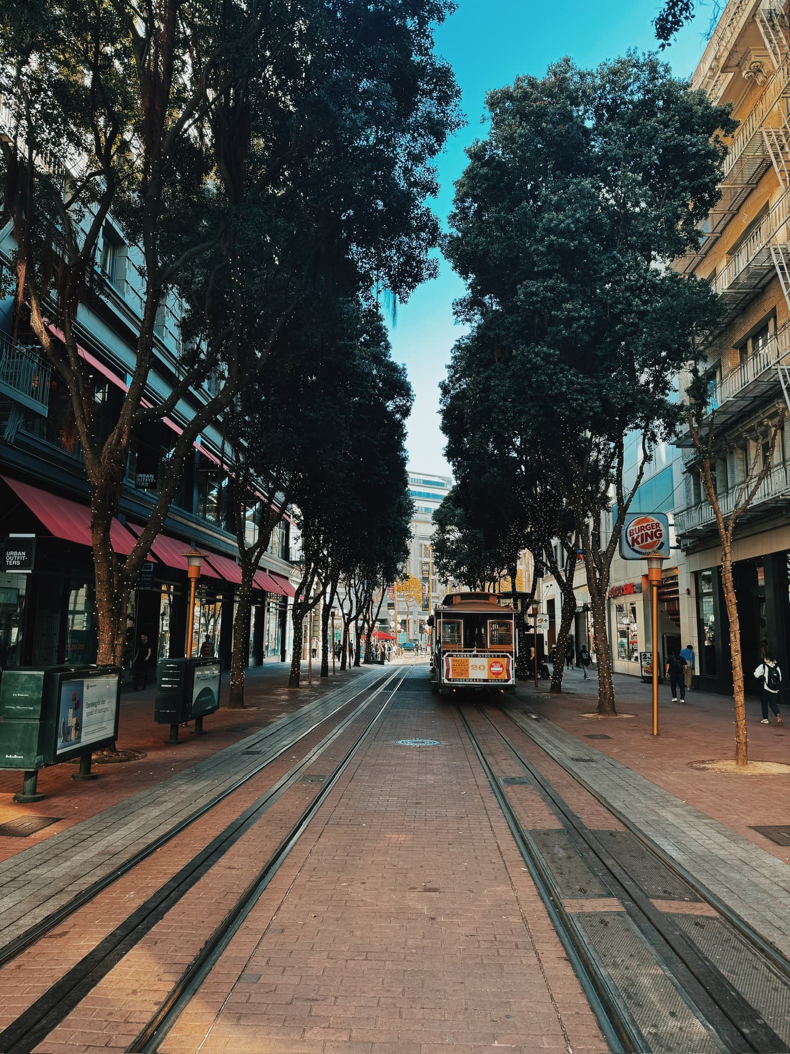 Picture of train track