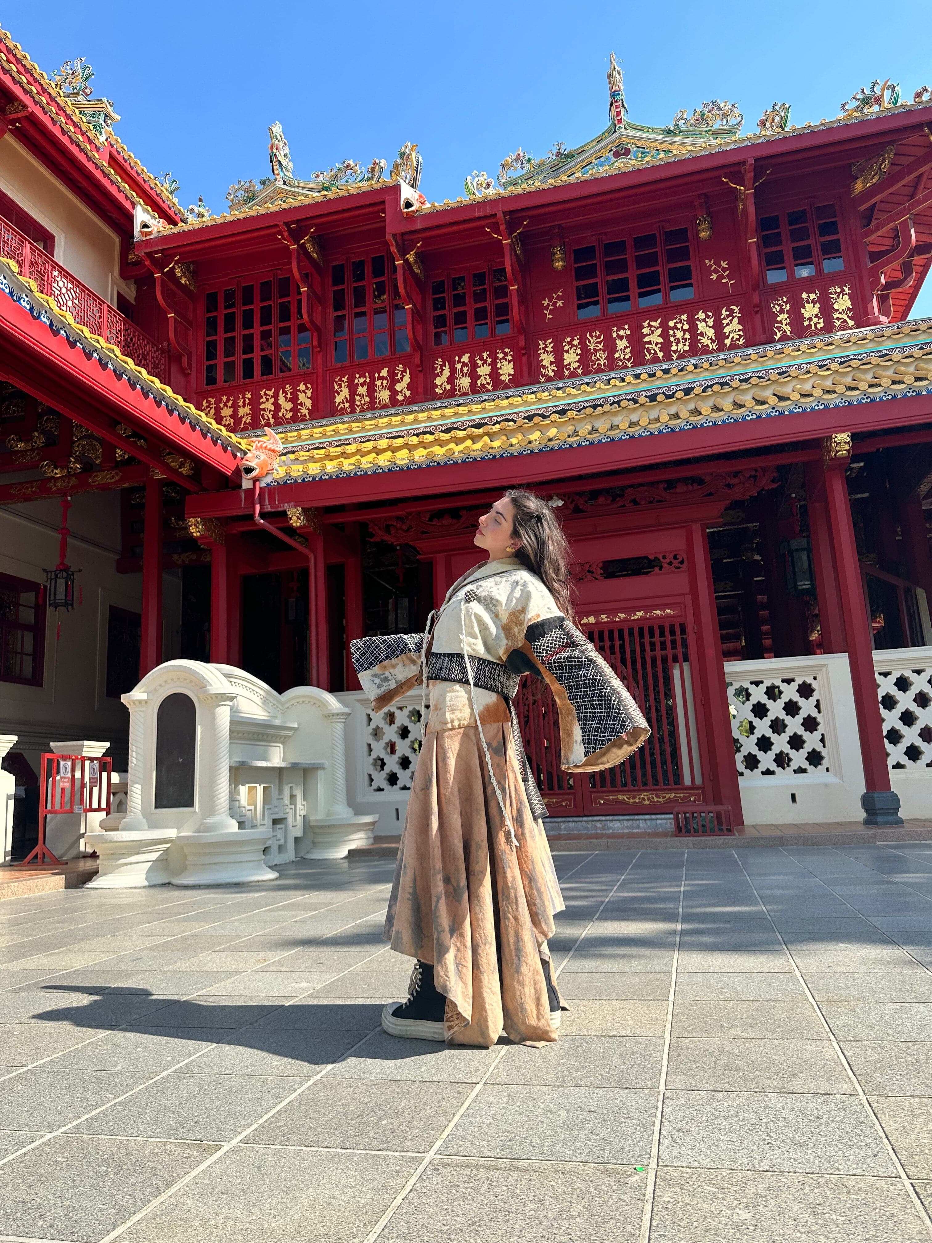 Picture of Gabrielle at Bang Pa-In Palace