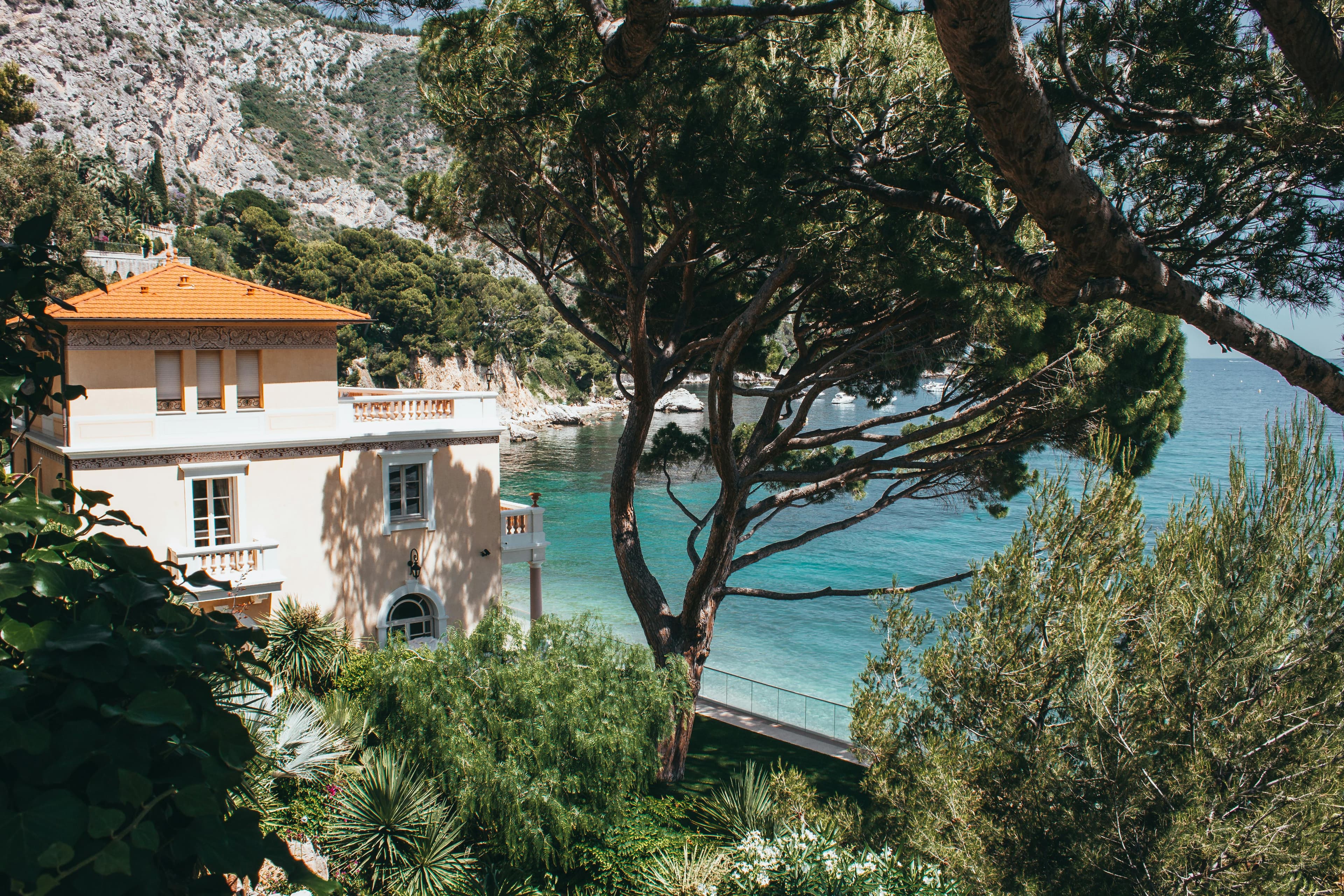 The Ultimate South of France Itinerary: Luxe, Charm & Hidden Gems curated by Amanda Schneider