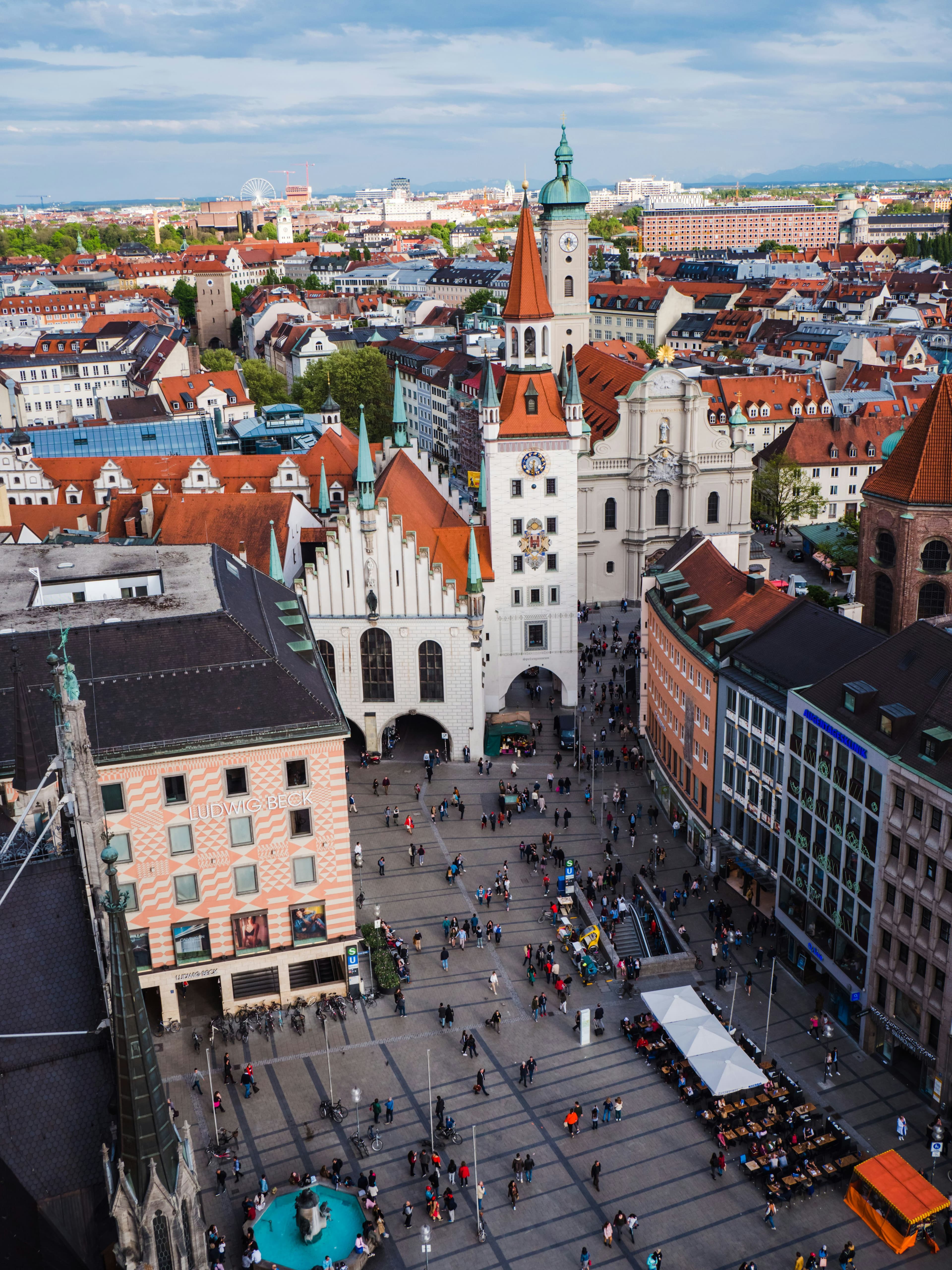 Lively Munich: A Short Guide curated by Catherine Kinsey