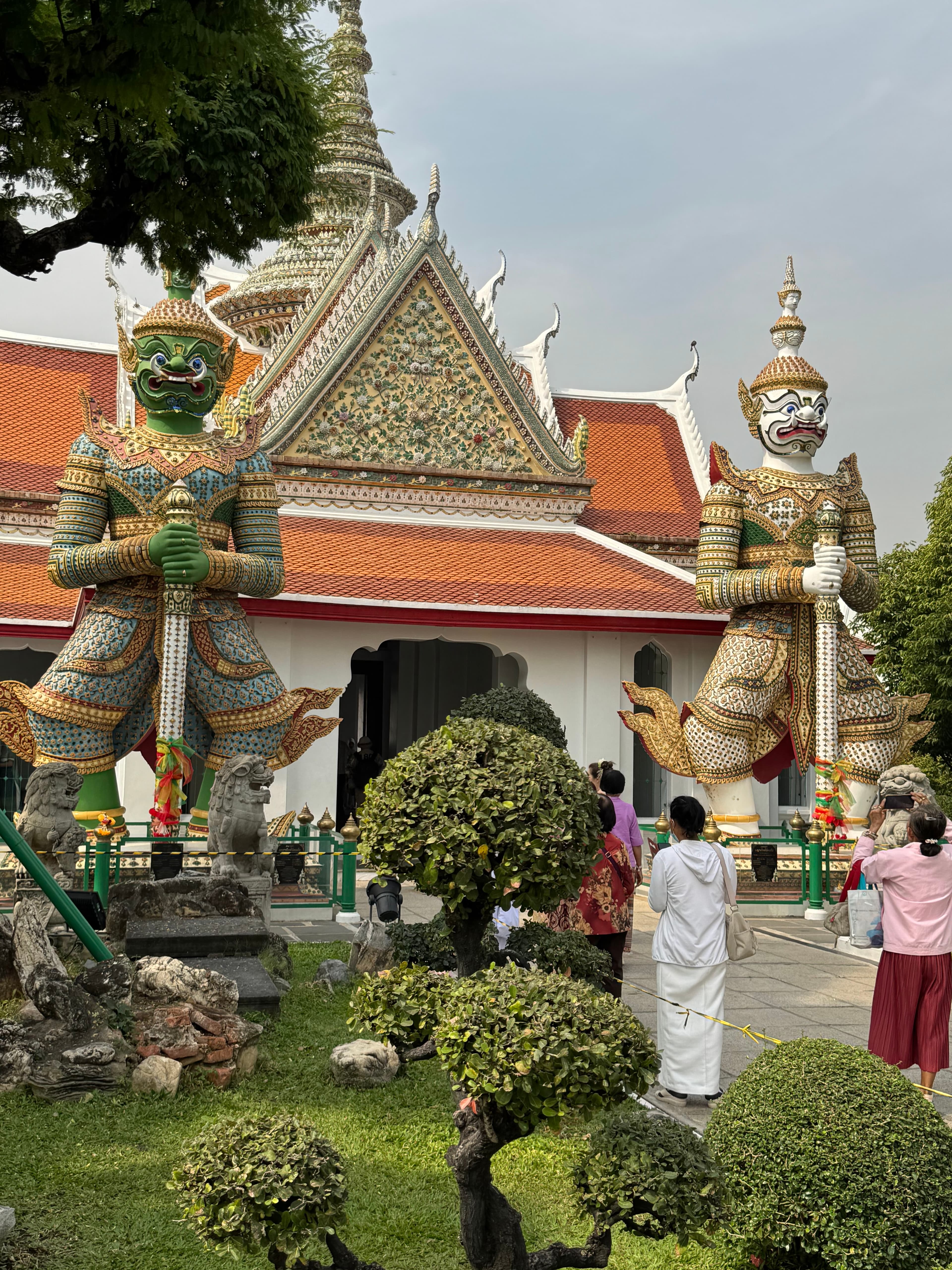 Best First-Timer’s Guide to Southeast Asia: A Perfect 2-Week Group Itinerary curated by Natalie Barnes