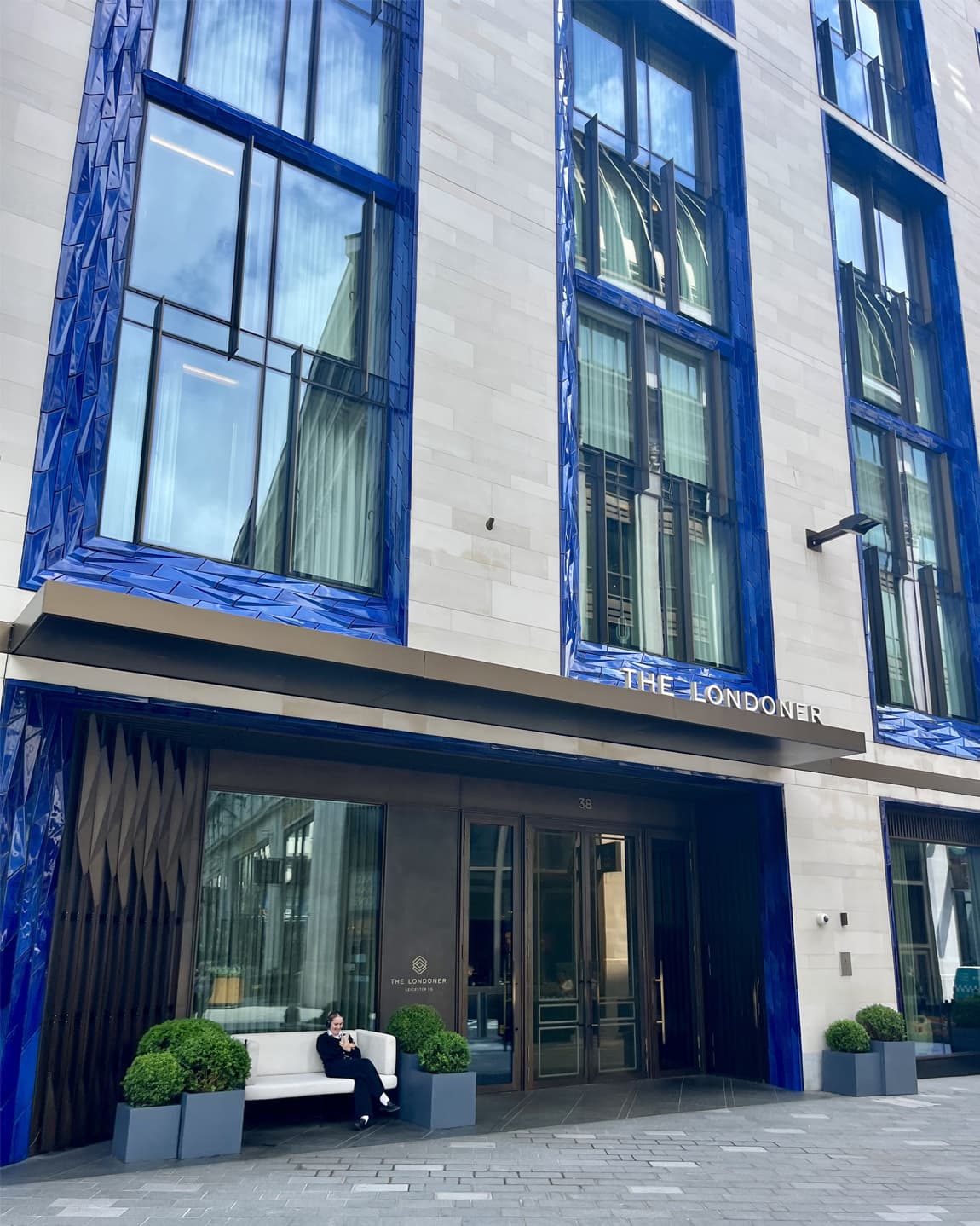 Hotel Spotlight: The Londoner curated by Lucas Mittenentzwei