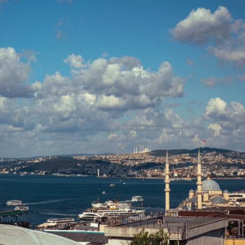 Istanbul Unveiled: A Guide to the City of Two Continents curated by Patrycia Canatan