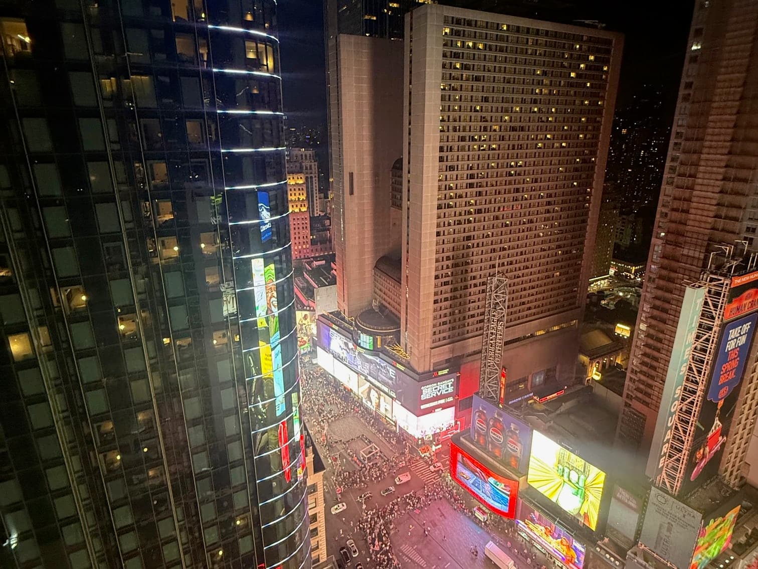 Spellbound in the City: A 3-Day Girls’ Getaway in New York with My Teen Daughter curated by Rosalind Ng