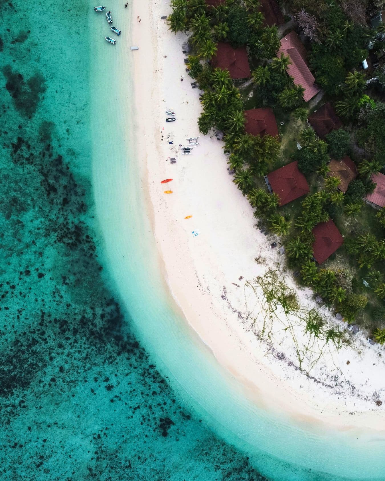 Fiji is for Families: The Ultimate Family Beach Vacation curated by Jennifer McGuire