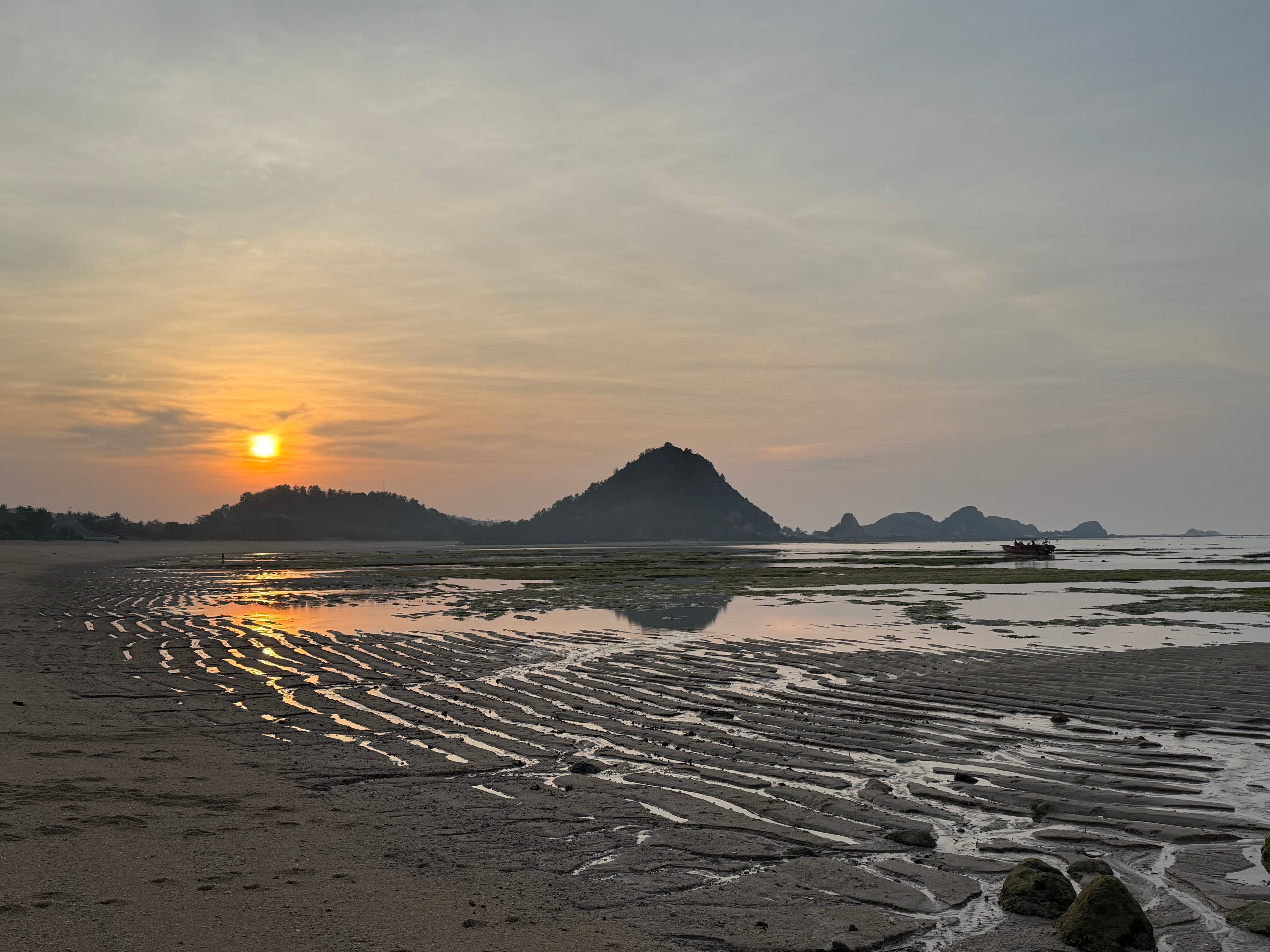 Raw Beauty & Island Bliss in Lombok curated by Trina Henry